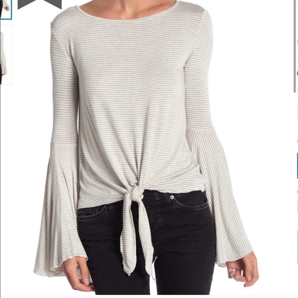 Elan top with ruffle sleeves